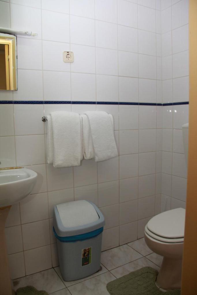 Gæstehus Pensao Residencial Flor Dos Cavaleiros 2*