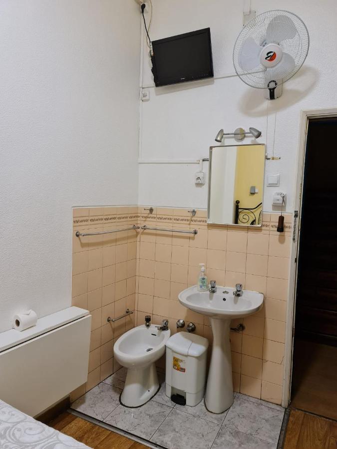 Pensao Residencial Flor Dos Cavaleiros Lissabon